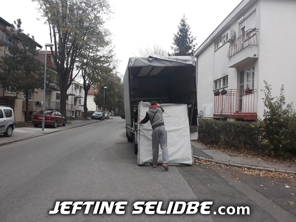 Najeftinije Selidbe Zemun Polje